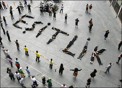 http://newsimg.bbc.co.uk/media/images/44827000/jpg/_44827087_turkey_1.jpg
