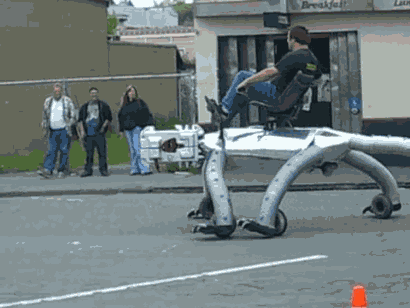 http://s57.radikal.ru/i157/1102/8d/a18a3e43ba08.gif