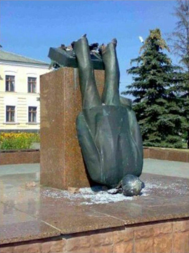 http://pit.dirty.ru/lepro/140/2012/03/23/40700-202847-fc334218f097d7e2c79a482807377153.jpg