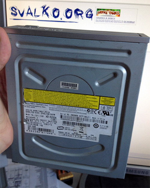 http://www.ljplus.ru/img4/w/o/wormer2/face-CDROM.jpg